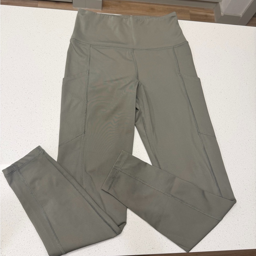 American Eagle The Everything Pocket Legging